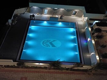 Hotel Krithick Grand,,3 star