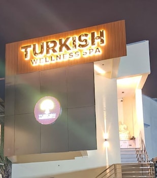 Hotel Krithick Grand,,3 star