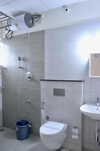 sweet crystal homes c v raman nagar