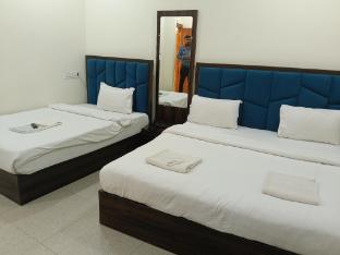 Hotel The Neelkanth,,3 star