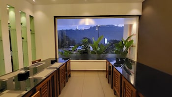 rosa mystica hotels and resorts