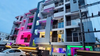 hotel bay premium puri