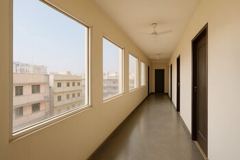 pathway kdson at airport