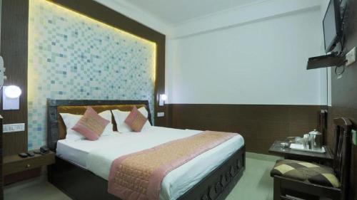 pathway kdson at airport