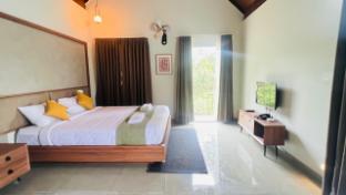 The Village Vista,,4 star