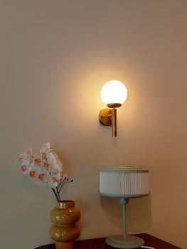 The Village Vista,,4 star