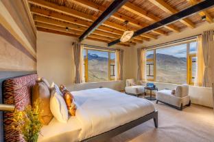 House On The Clouds,,2 star