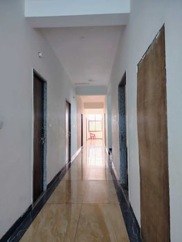 Royal Galaxy Hotel,,2 star