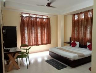 Hotel Cosy Home,,3 star