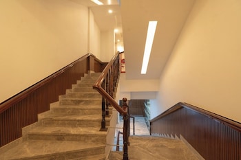 gajraula sukhdev dhaba and resort