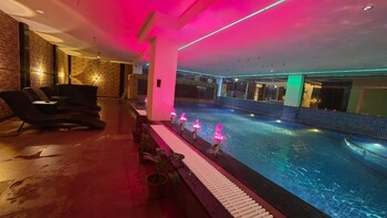 Hotel Belsseshe,,3 star