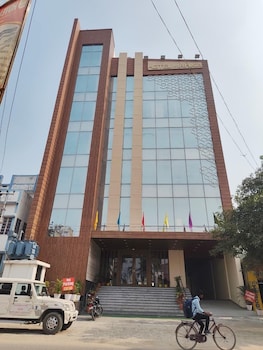 Hotel Mahika,,3 star