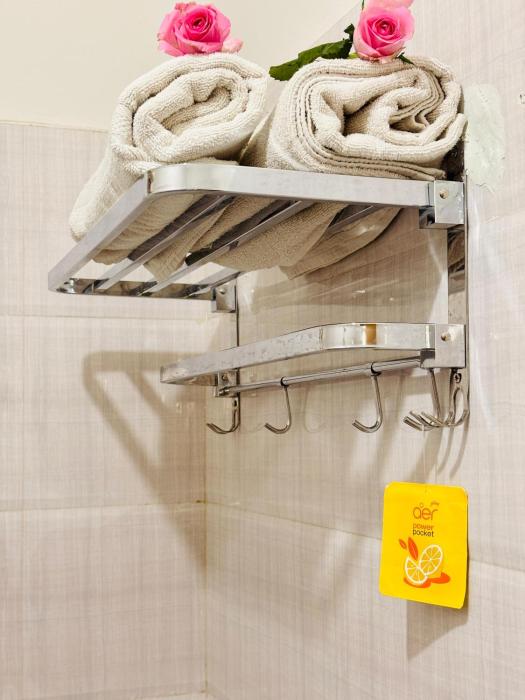 golden farms resorts