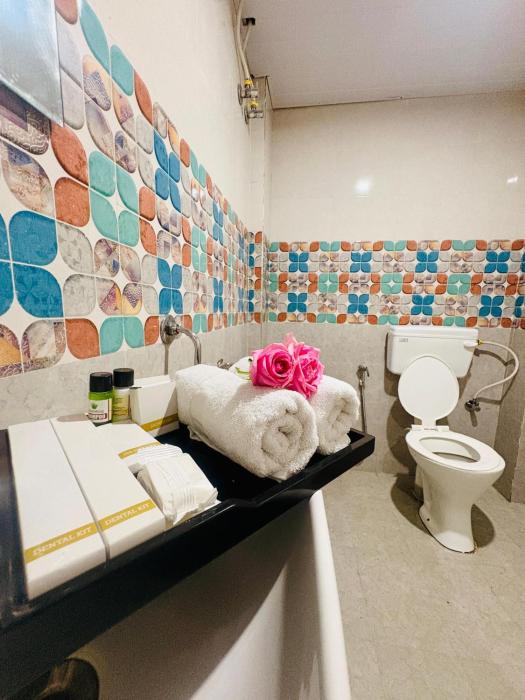 golden farms resorts