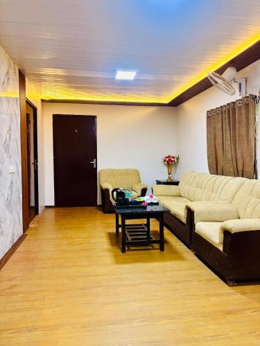 golden farms resorts