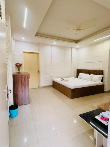 golden farms resorts