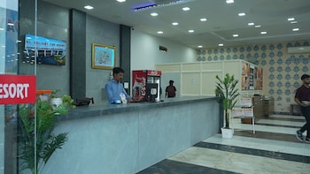 Hotel Holiday Fun Resort,,3 star