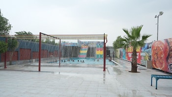 hotel holiday fun resort