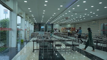 hotel holiday fun resort