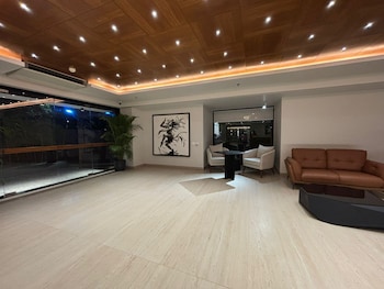 Hotel Tandav Ujjain,,3 star