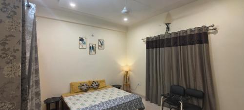 Ganga Bhavan Home Stay,,4 star