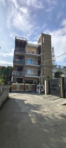 Ganga Bhavan Home Stay,,4 star