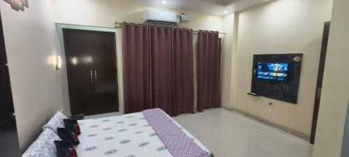 ganga bhavan home stay