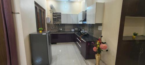 ganga bhavan home stay