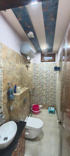 ganga bhavan home stay