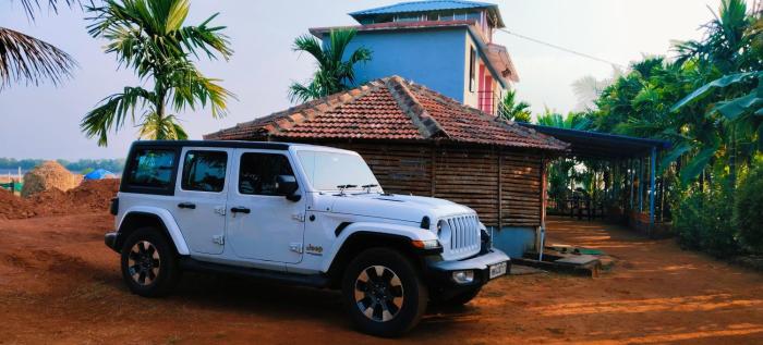 aura park stay kumta