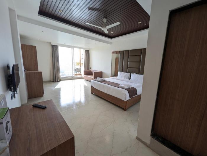 savyasaachii hotel mahabaleshwar pure veg