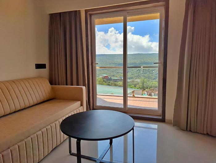 savyasaachii hotel mahabaleshwar pure veg