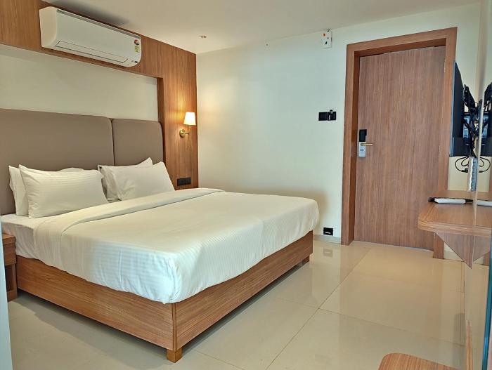 savyasaachii hotel mahabaleshwar pure veg