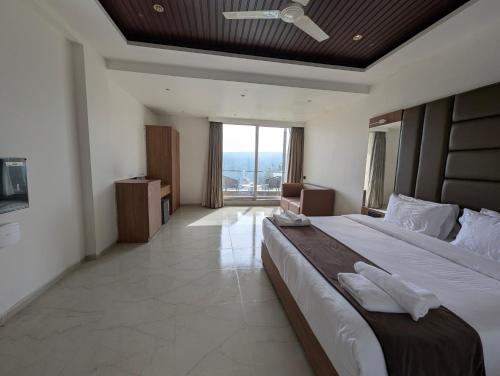 savyasaachii hotel mahabaleshwar pure veg