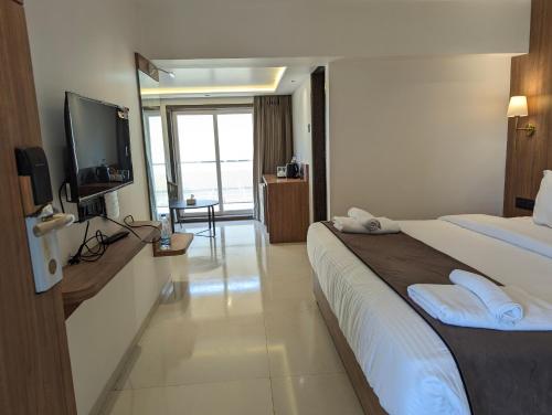 savyasaachii hotel mahabaleshwar pure veg