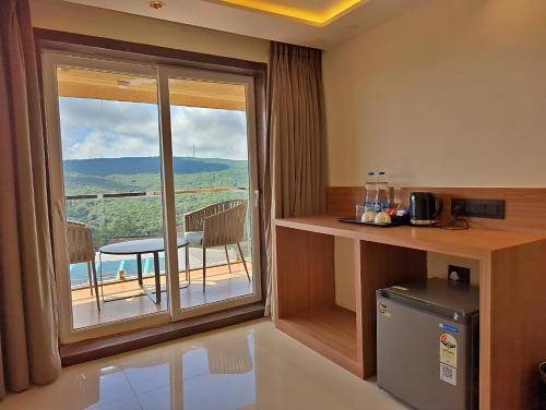 savyasaachii hotel mahabaleshwar pure veg