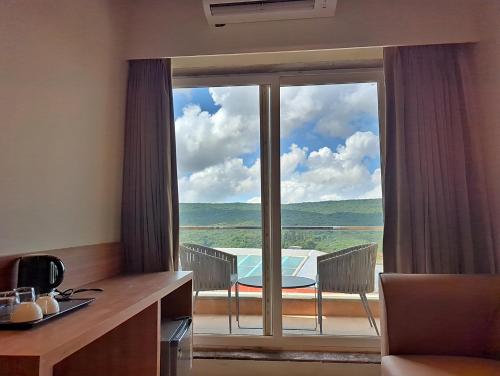 savyasaachii hotel mahabaleshwar pure veg