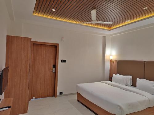 savyasaachii hotel mahabaleshwar pure veg