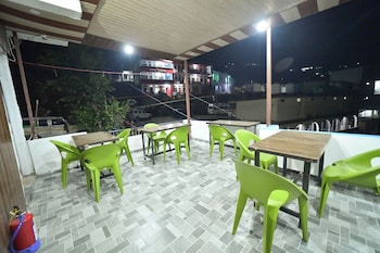 Hotel Vasuki,,3 star