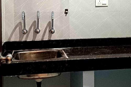 Radiant Kashi,,3 star