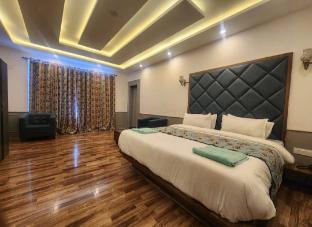 Hotel Town Star,,3 star