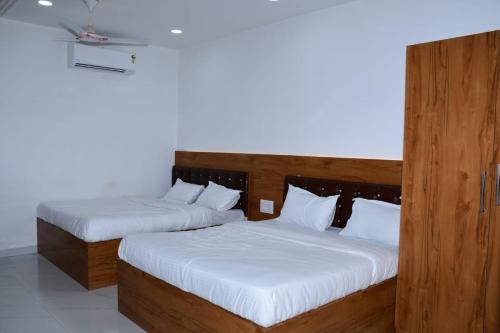 Hotel Deep Nisha,,3 star