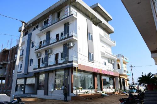 Hotel Deep Nisha,,3 star