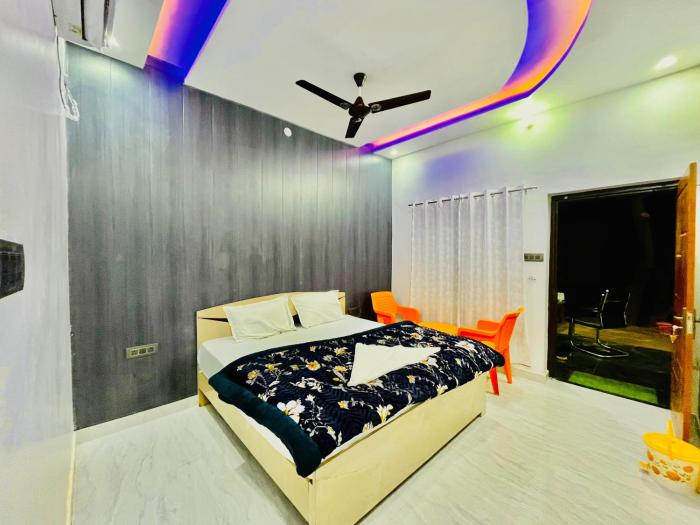 ananya hotel and restaurant naimisharanya