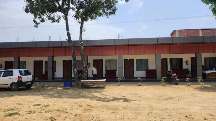 ananya hotel and restaurant naimisharanya