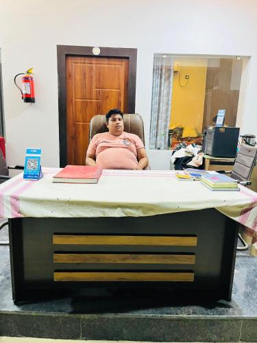 ananya hotel and restaurant naimisharanya