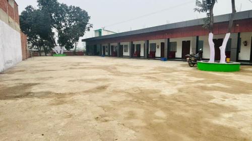 ananya hotel and restaurant naimisharanya