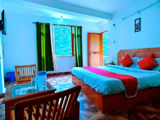 Shrigo Hotel Hadimba Valley,,4 star