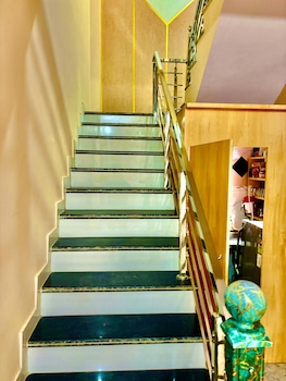 hotel rameshwaram palace