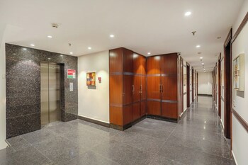 blusalzz select city centre near golden temple